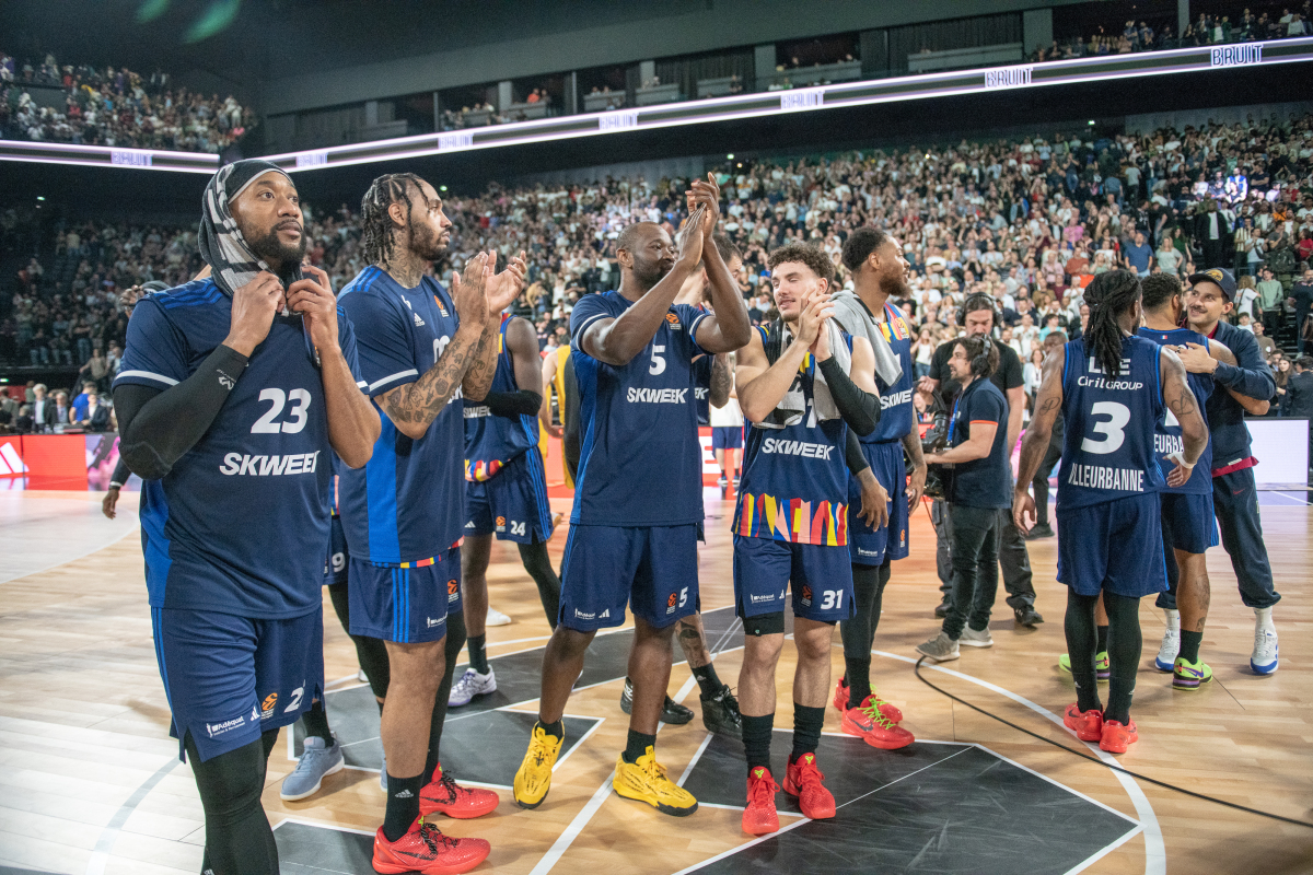 开云体育-汉诺威球迷期待队伍在明日比赛中取得胜利的简单介绍