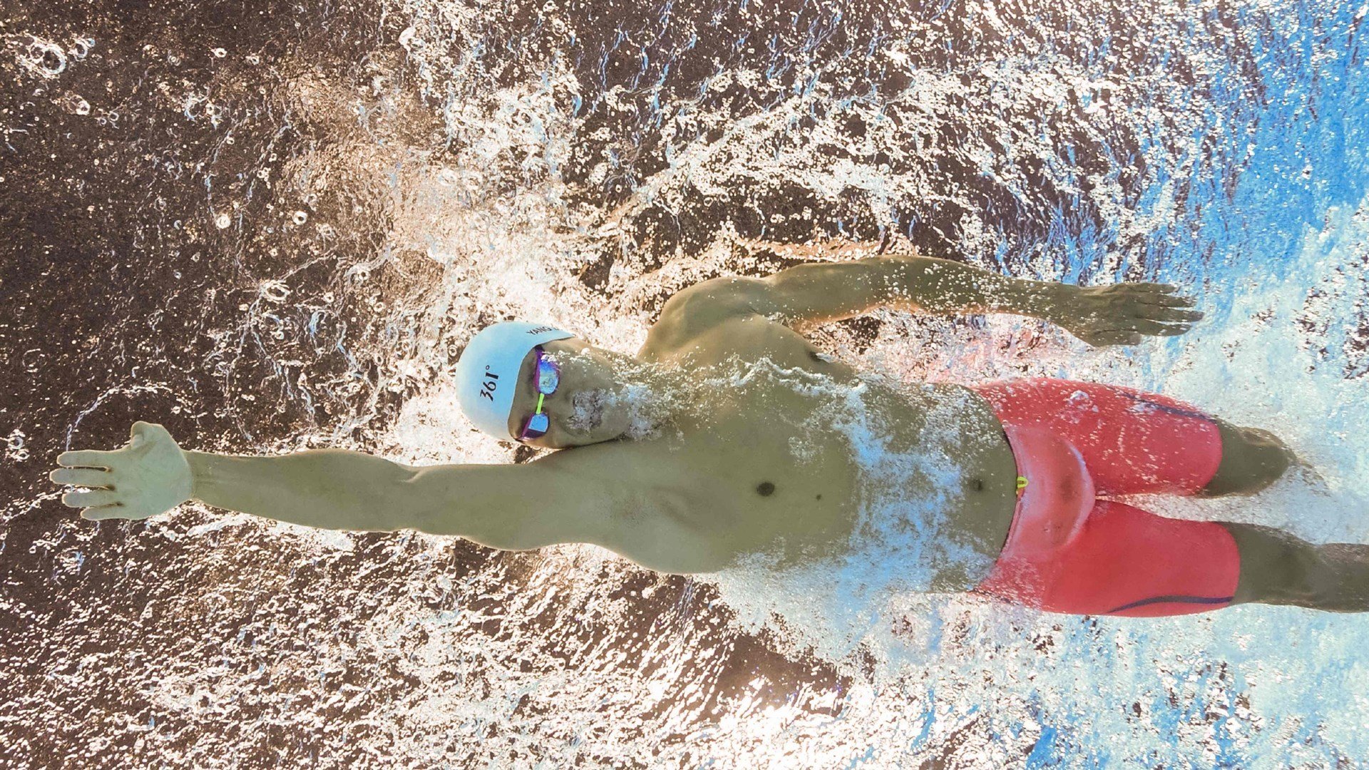 北欧铁壁与桑巴之魂的时空交错,当挪威对阵波兰,内马尔全程高能输出