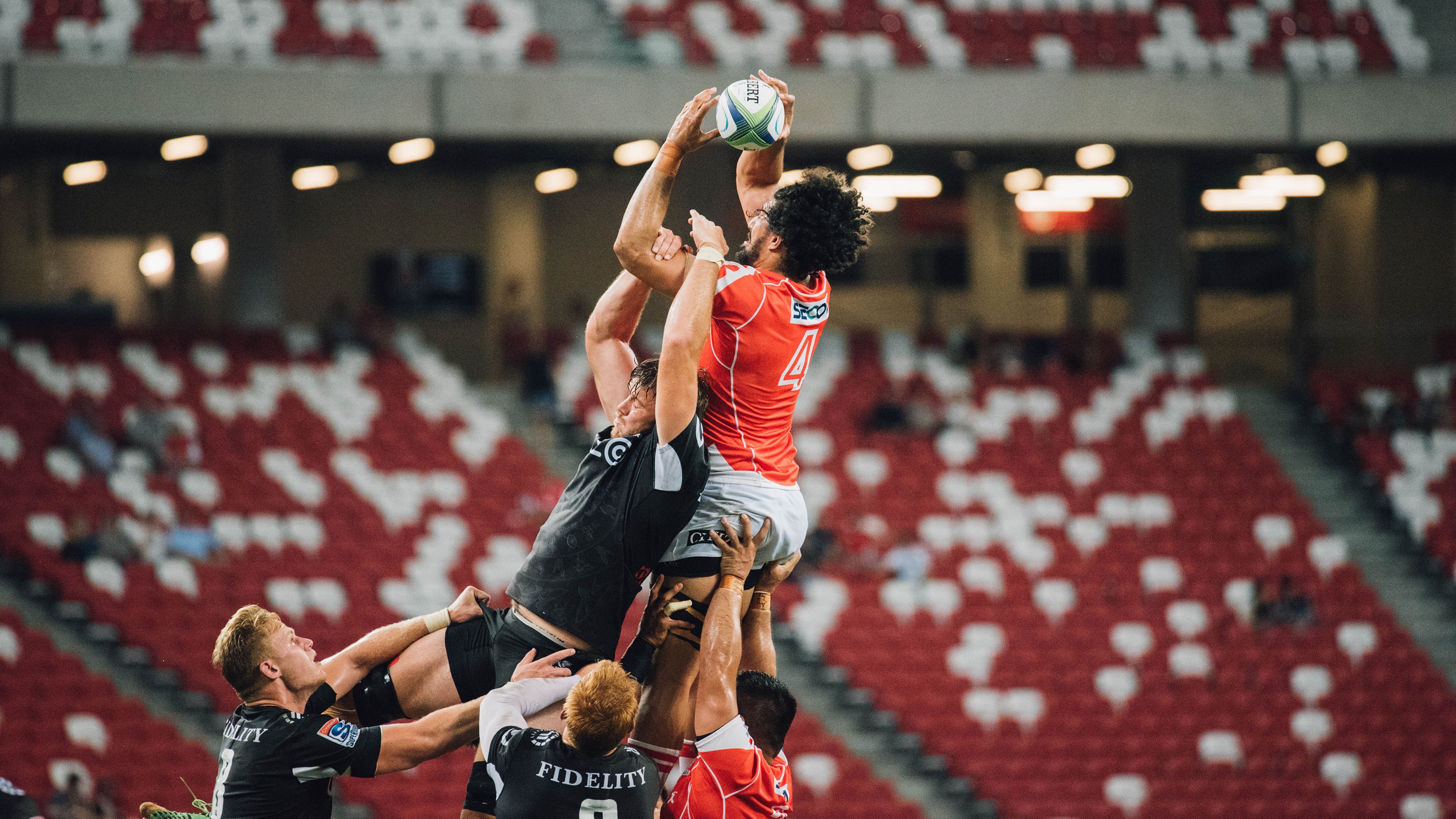 F1年度争冠之夜,克莱里程碑之战,改写历史的瞬间